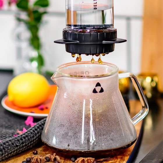 
                  
                    Delter Coffee Press
                  
                